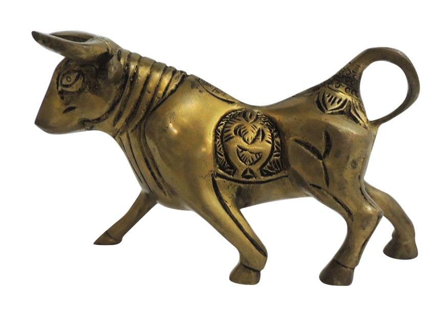 Brass Showpiece Bull Statue - Image 2