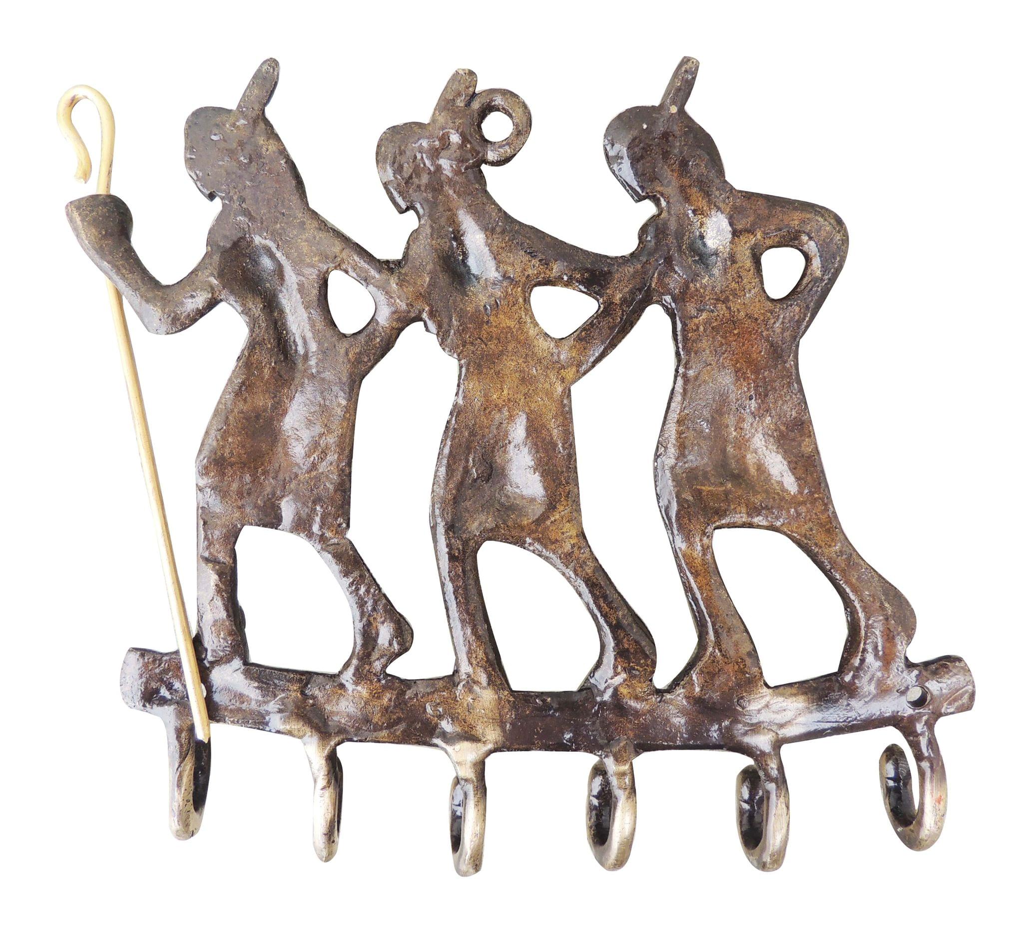 Brass Showpiece Lady Keyring - Image 2